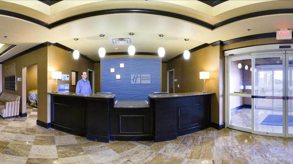 Holiday Inn Express Mccomb By Ihg מראה חיצוני תמונה