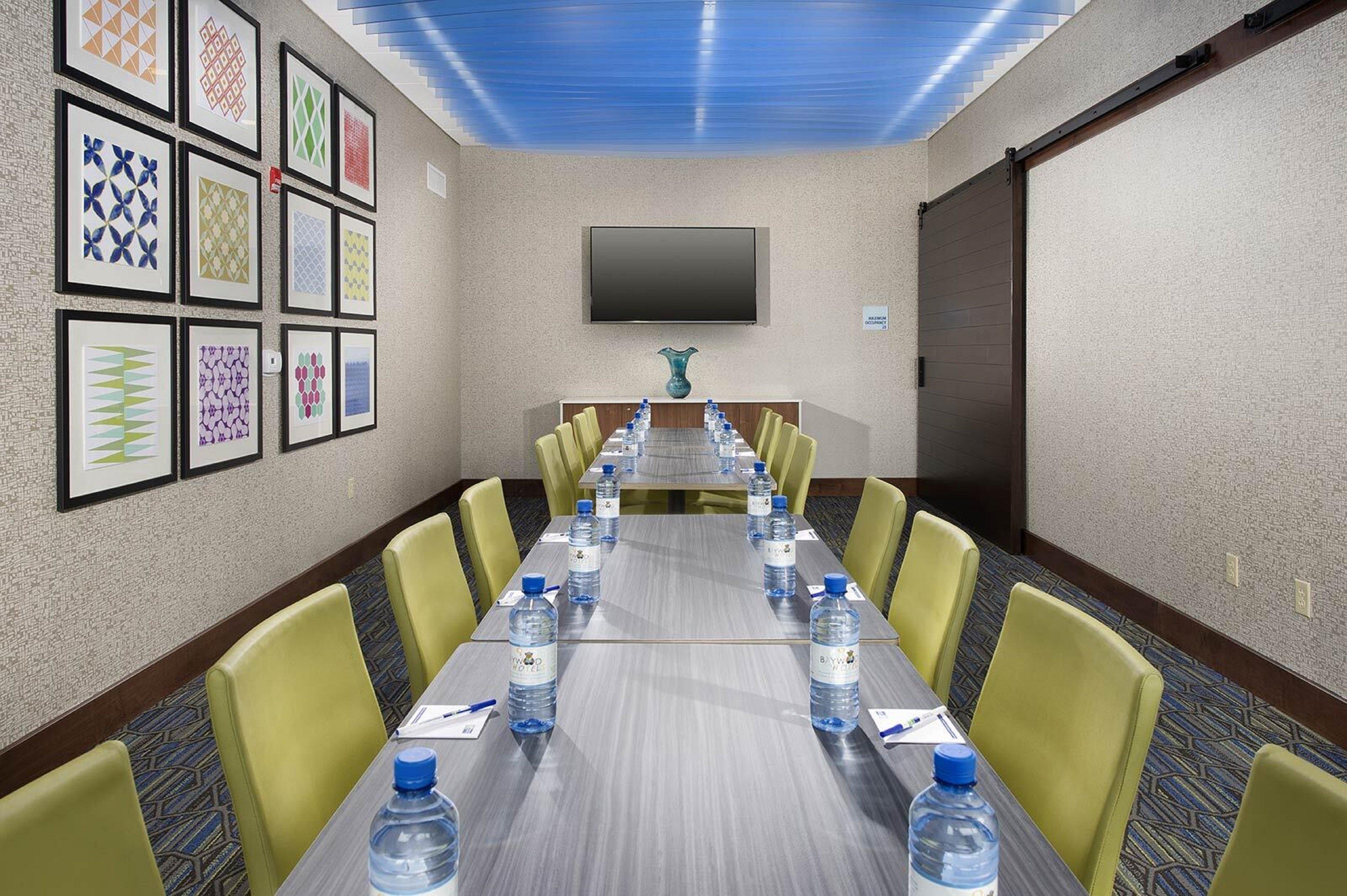 Holiday Inn Express Mccomb By Ihg מראה חיצוני תמונה